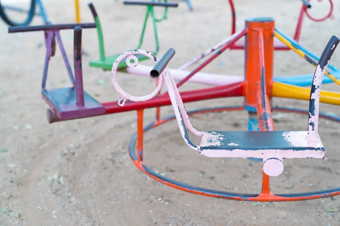 Kiedy powstały place zabaw? Historia, która zaskakuje i inspiruje