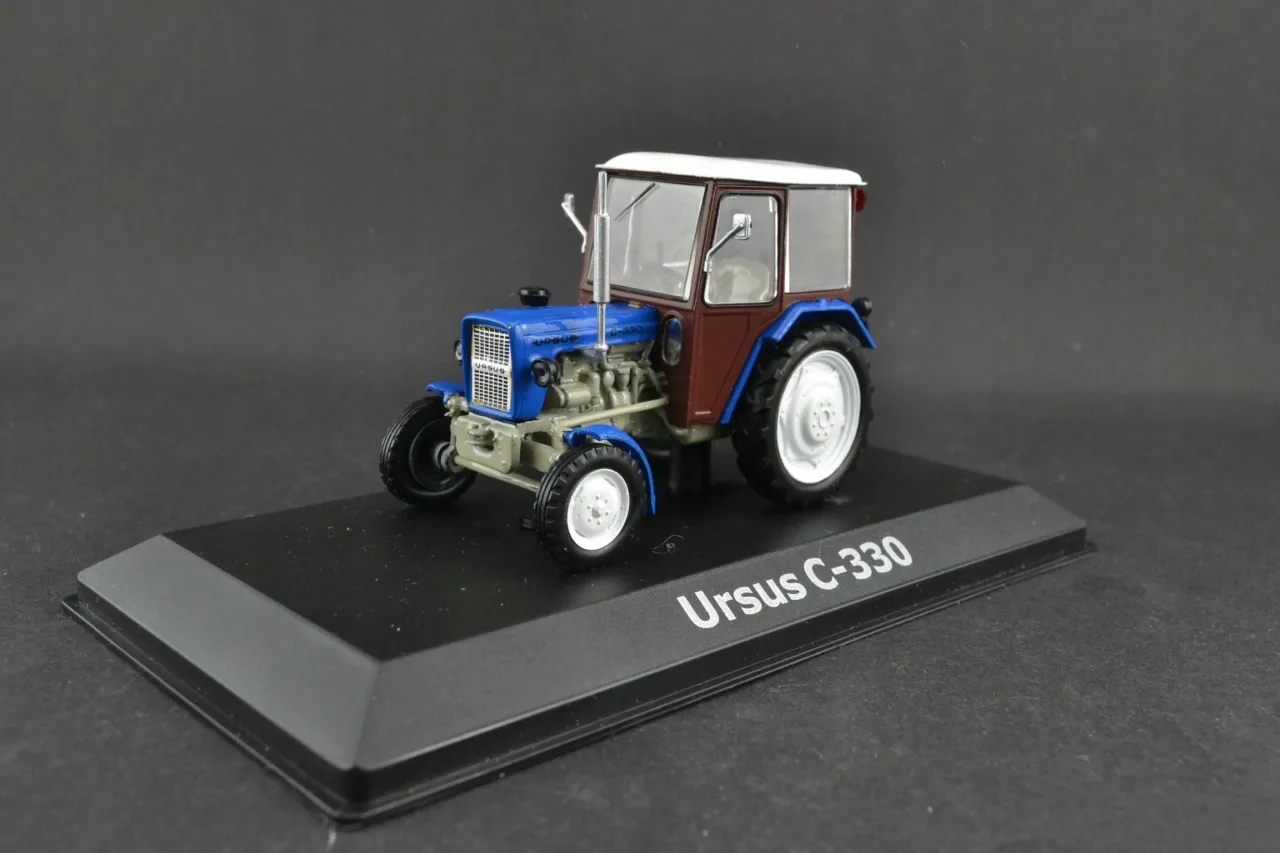 Traktor Ursus C 330 zabawka – idealny prezent dla małych fanów motoryzacji