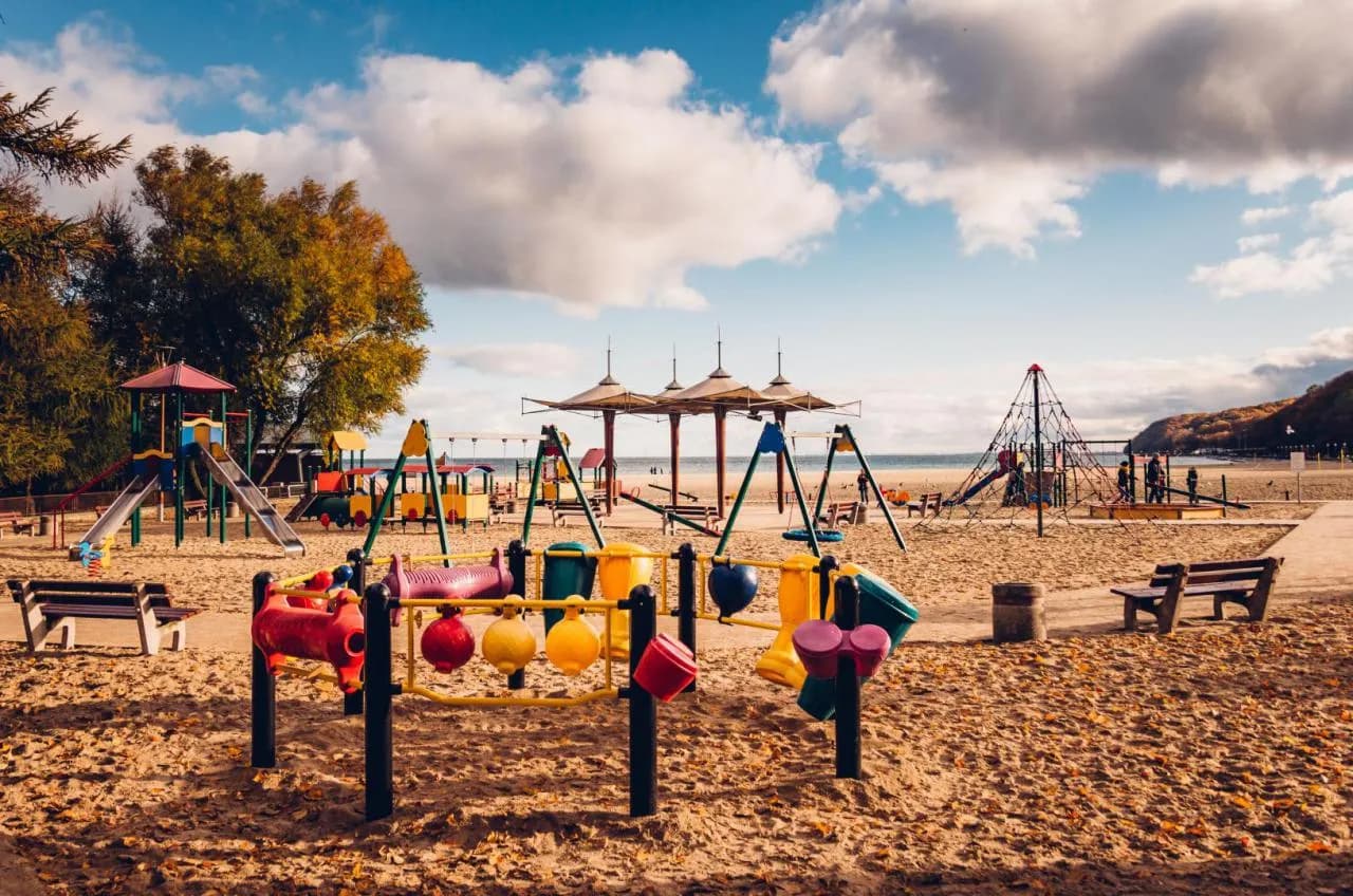 Czy place zabaw już otwarte? Sprawdź aktualny status i zasady bezpieczeństwa